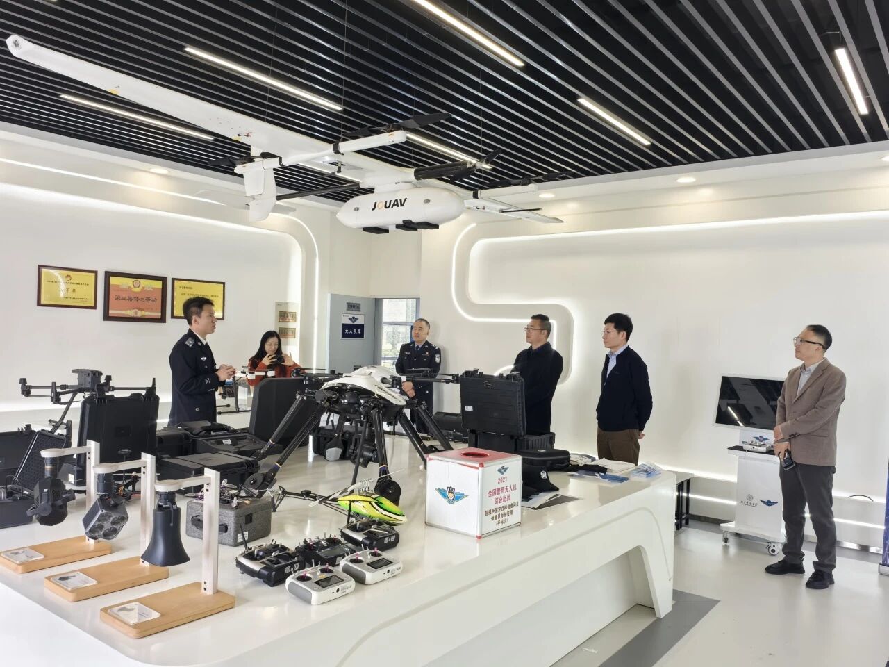 我会组织会员企业代表参加南京警察学院专题讲座 汲取创新经验赋